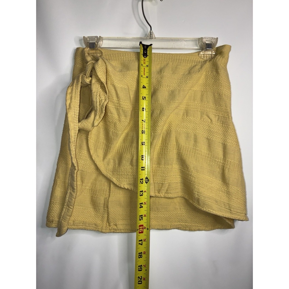 Free People Skirt Wrap Around Self Tie Belt Size XL Yellow Cotton Textured Mini - Picture 5 of 6